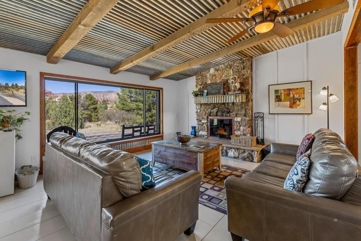 Mid-century Ranch In With Fantastic Red Rock Views Holiday home Sedona